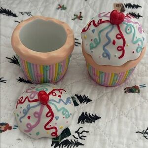 Party lite circa 90’s Cupcake Ceramic Candle Holder Set - Pastel Sprinkle Design